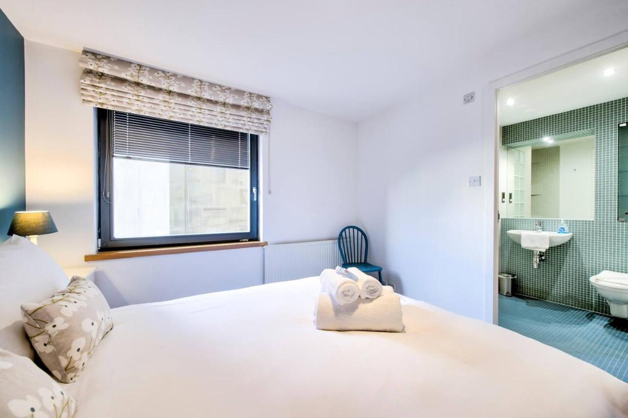 Altido Alluring 3Br Apt Near The Centre With Parking Edinburgh Rom bilde